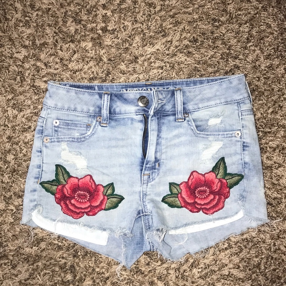 American eagle flower shorts